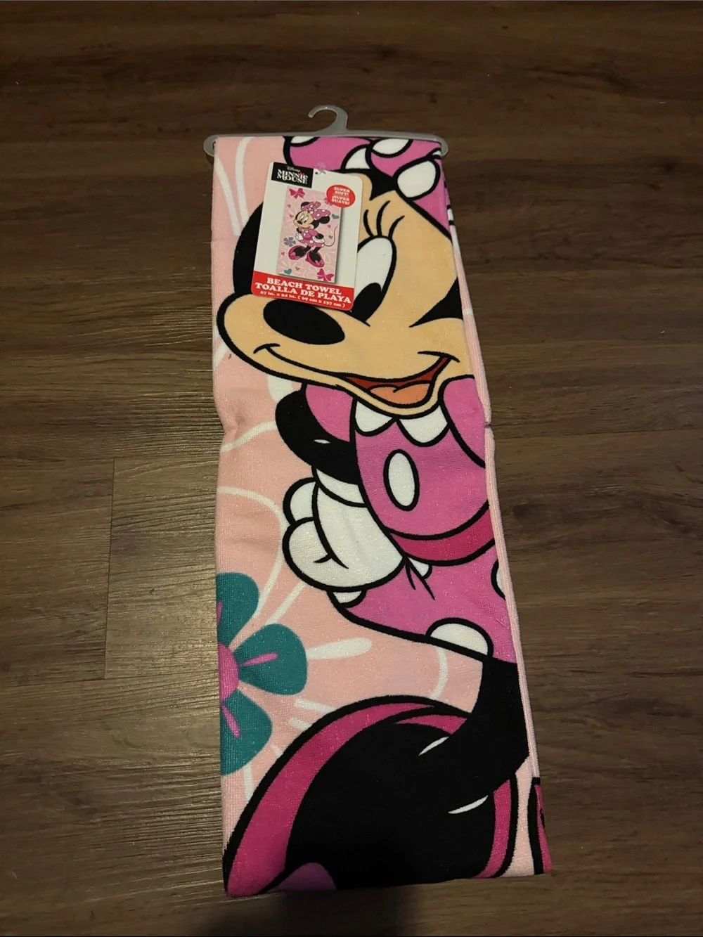 Disney Minnie Mouse Pink and Black Beach Towel